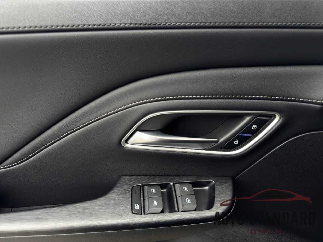 MG ZS Hybrid+ Luxury - Image 10